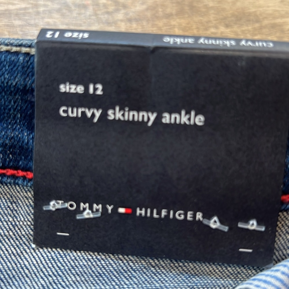 NWT Tommy Hilfiger Curvy Skinny Ankle Jean size 12 - Picture 6 of 13